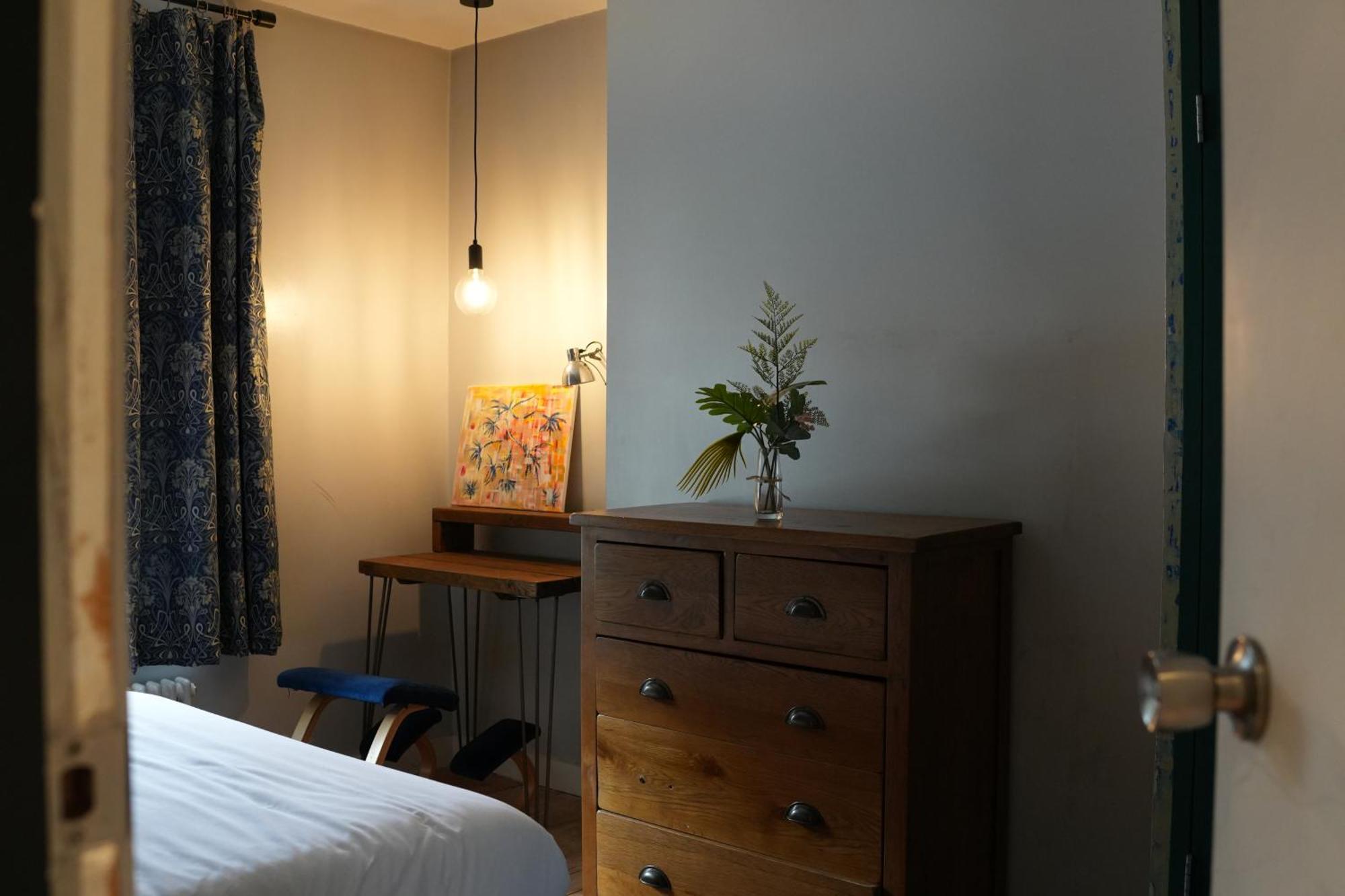 Апартаменты Stylish-Brockley-Entire Place Лондон Экстерьер фото